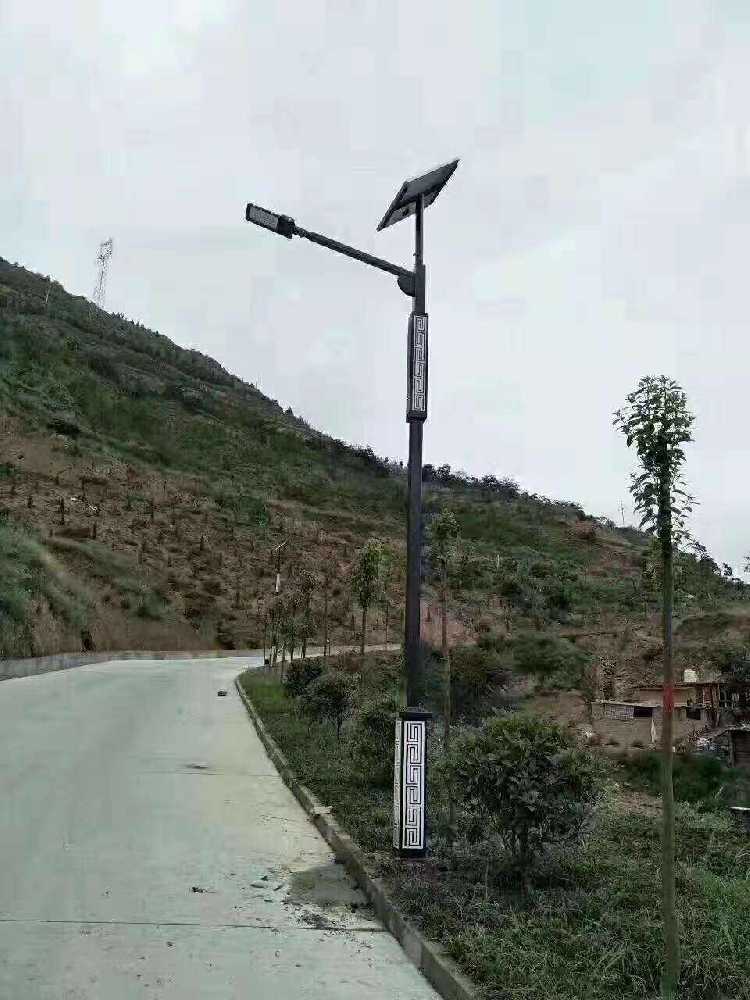 青岛市仿古太阳能路灯